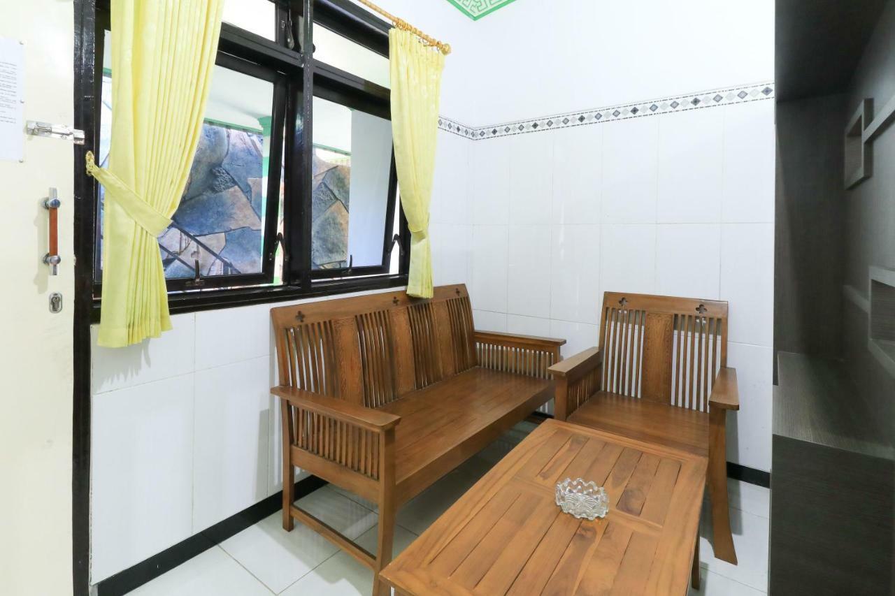Naga Mas Hotel Mojokerto Extérieur photo