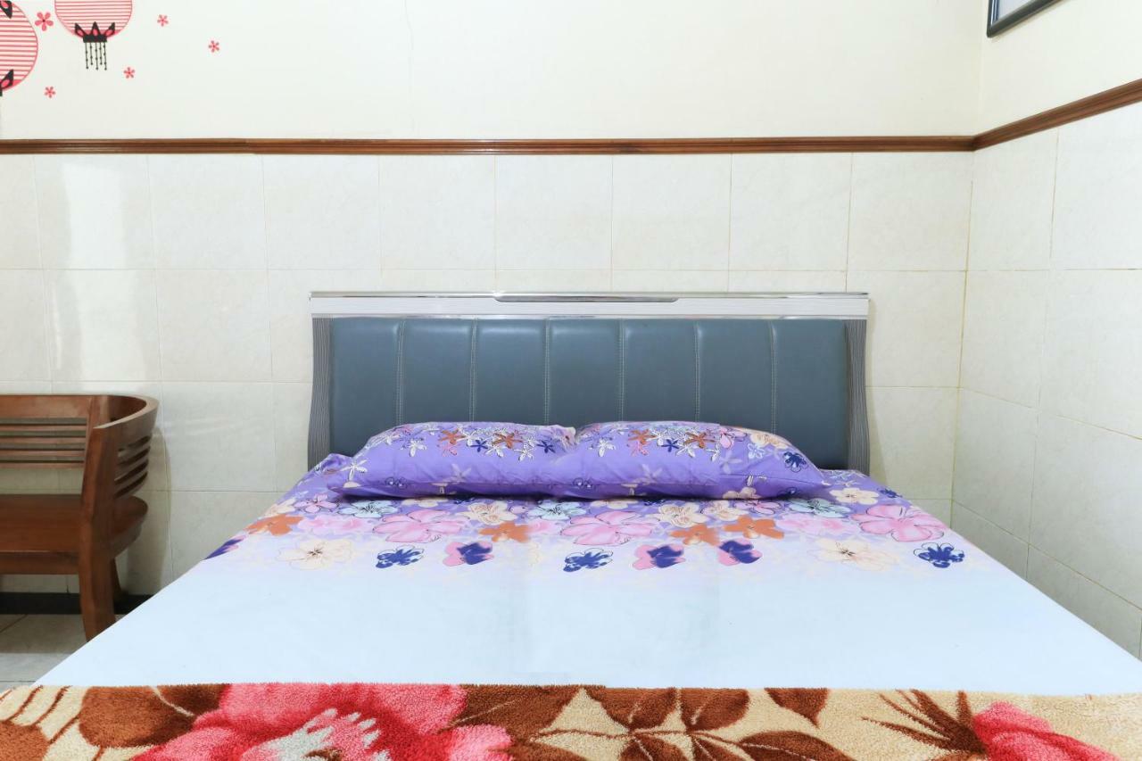 Naga Mas Hotel Mojokerto Extérieur photo