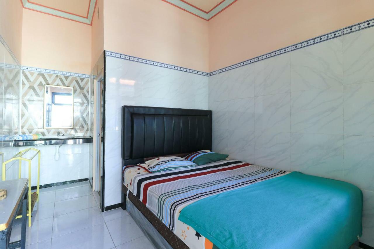 Naga Mas Hotel Mojokerto Extérieur photo