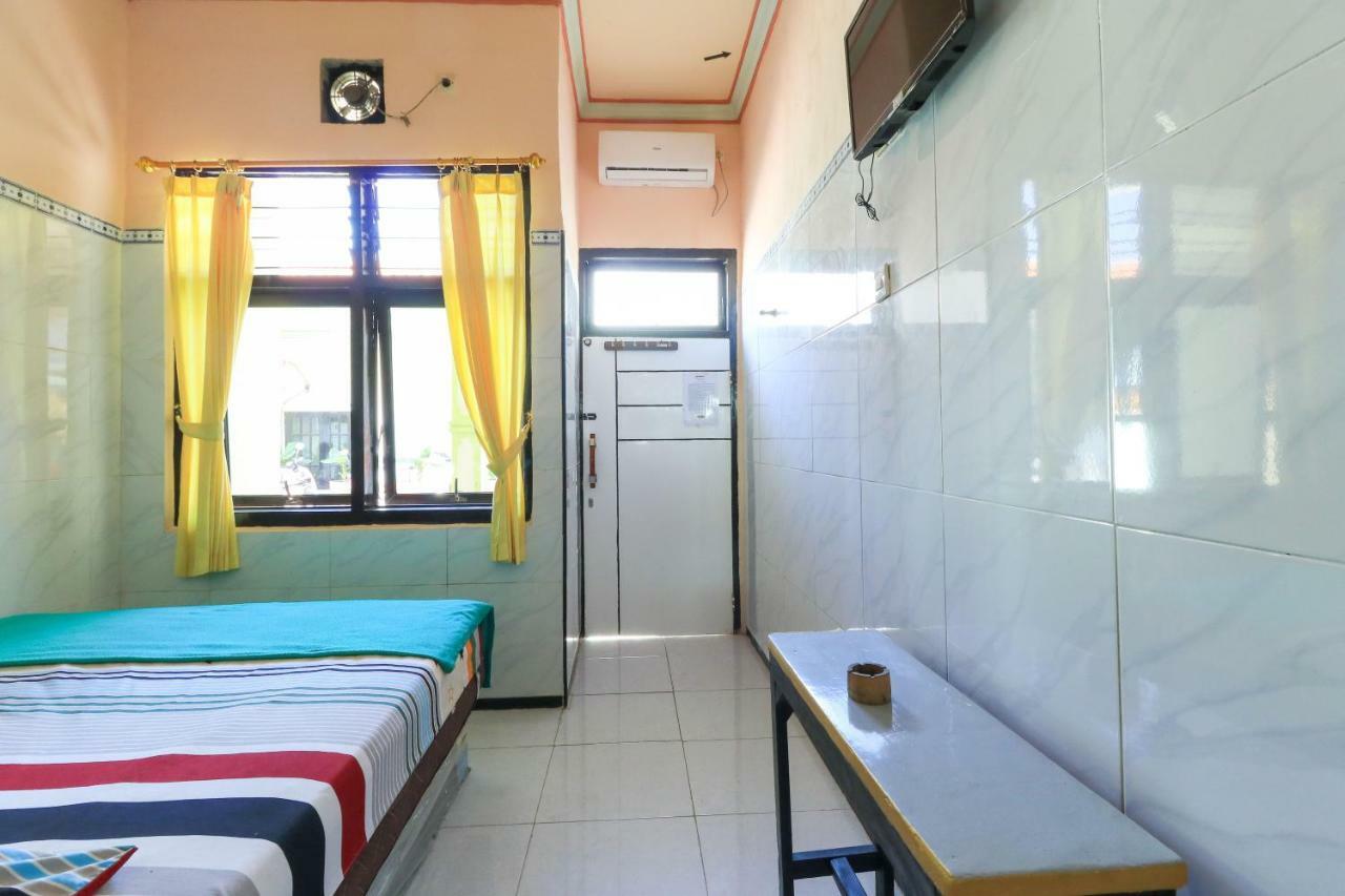 Naga Mas Hotel Mojokerto Extérieur photo